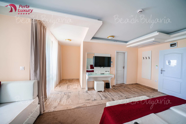 Perla Beach Luxury Hotel26