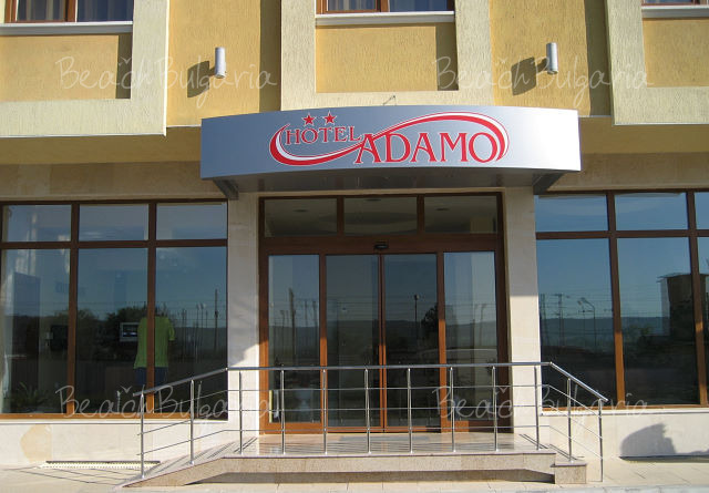 Adamo Hotel2