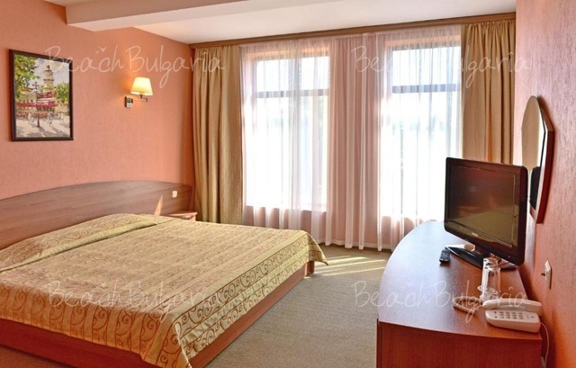Estreya Palace Hotel22