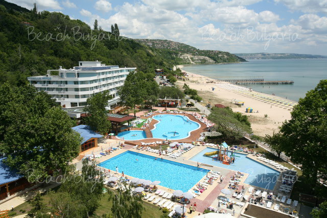 Arabella Beach Hotel2