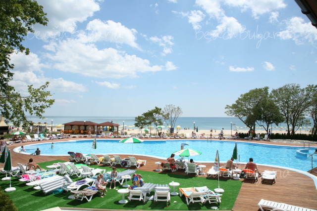 Arabella Beach Hotel7