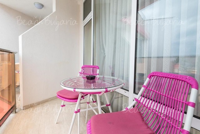 Flamingo Beach Hotel27