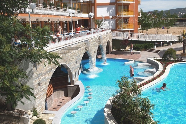 Nessebar Beach Hotel14