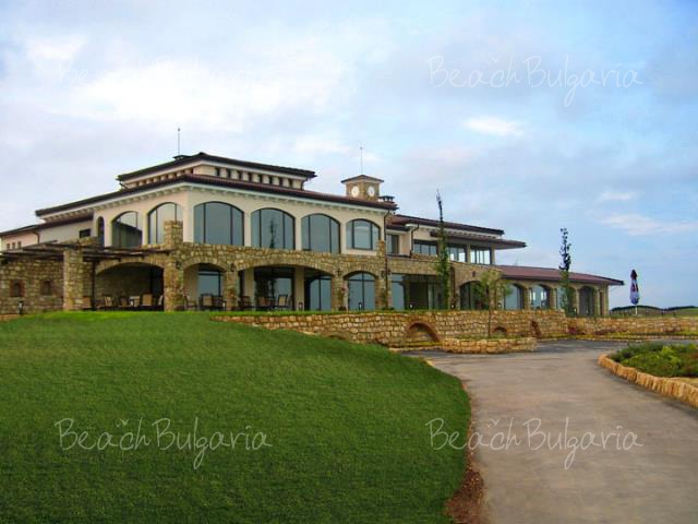 BlackSeaRama Golf & Villas6