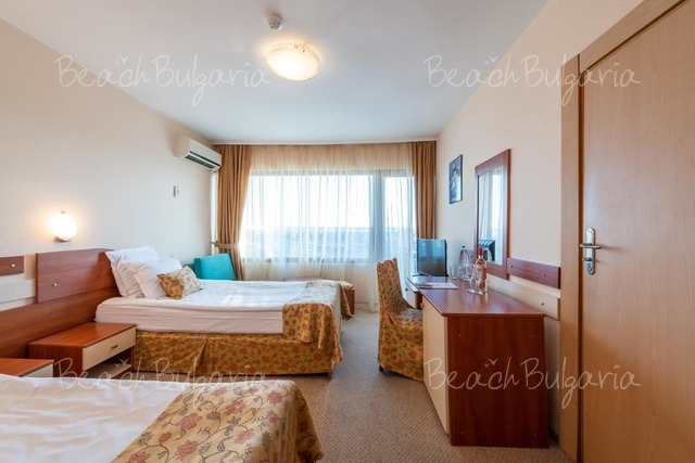 Bourgas Beach Hotel 21