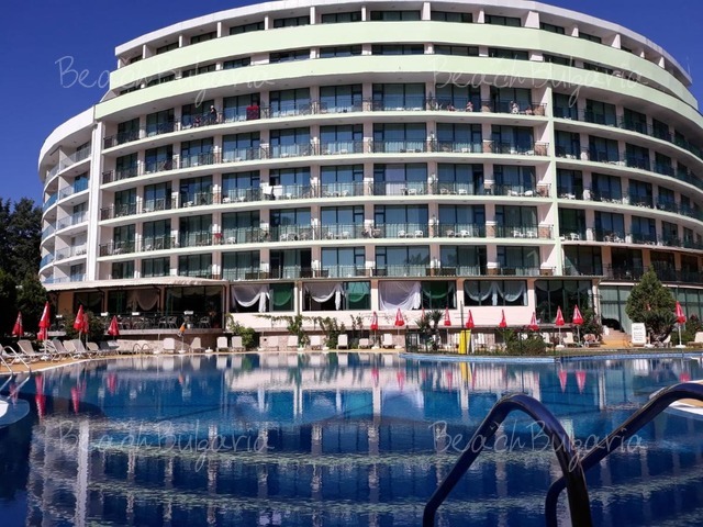 Colosseum Hotel6