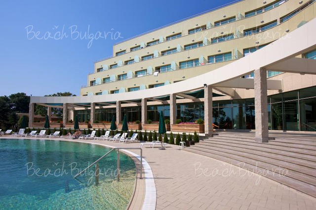 Jeravi Hotel6