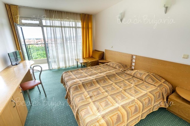 Slavyanski hotel25