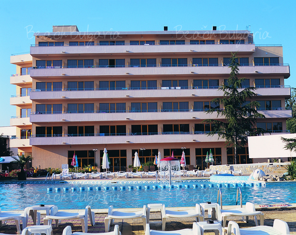 Continental Prima Hotel3