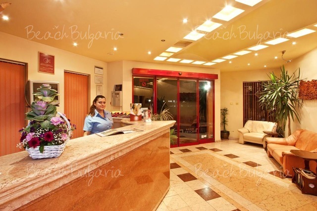 Saint George Hotel and Spa8