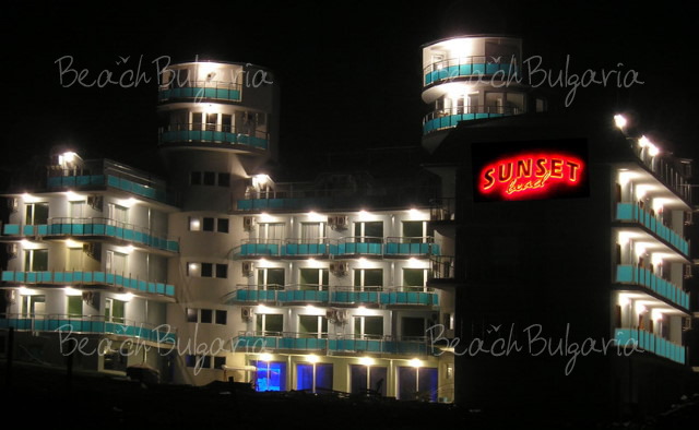 Sunset Beach hotel5