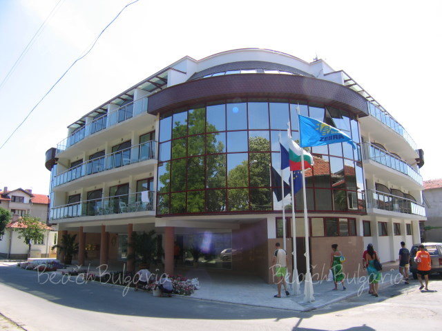 Zebra Hotel in Tsarevo: online booking, prices and reviews ...